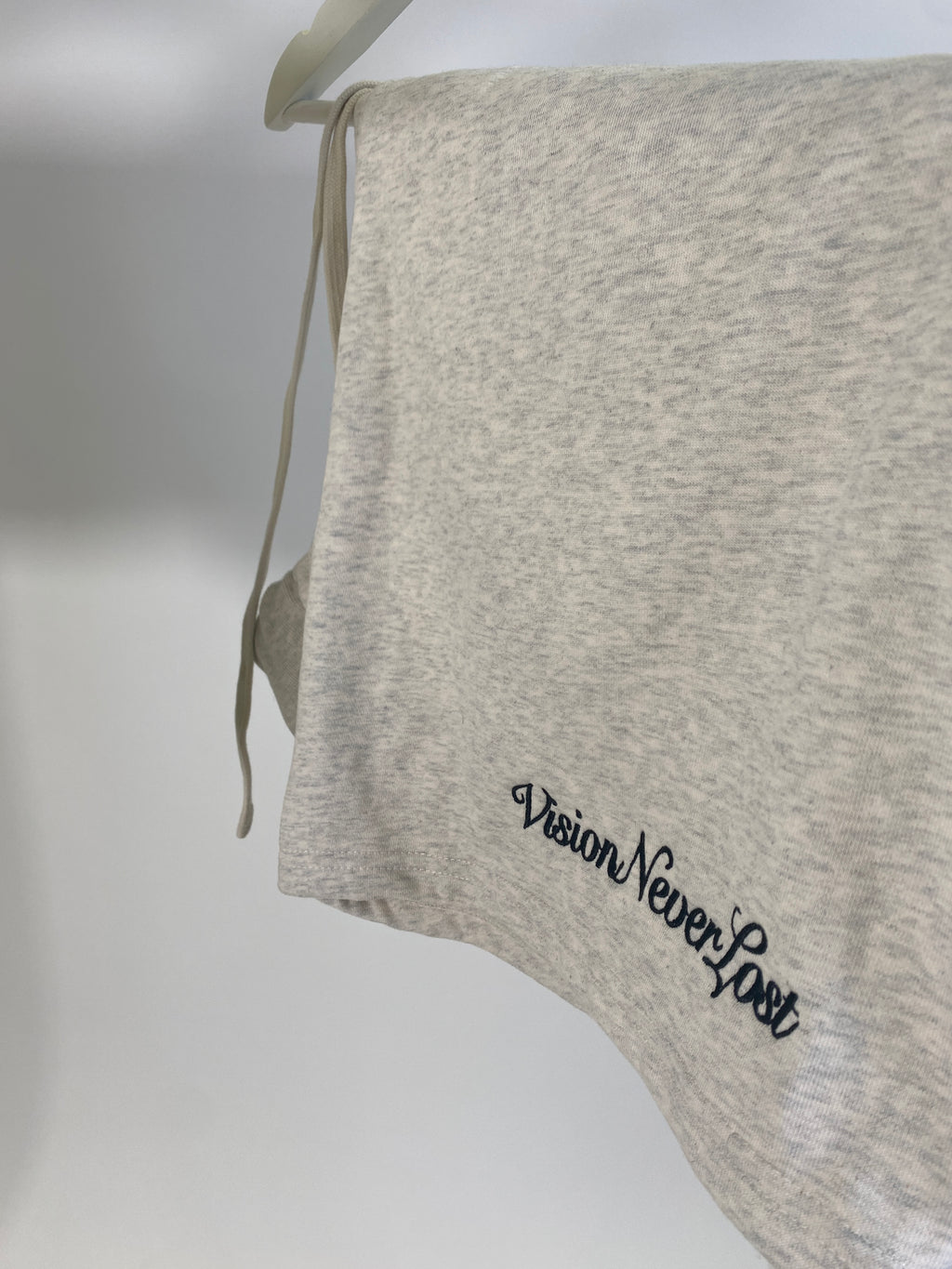 REPRESENT THE VISION SHORTS [OAT GREY]