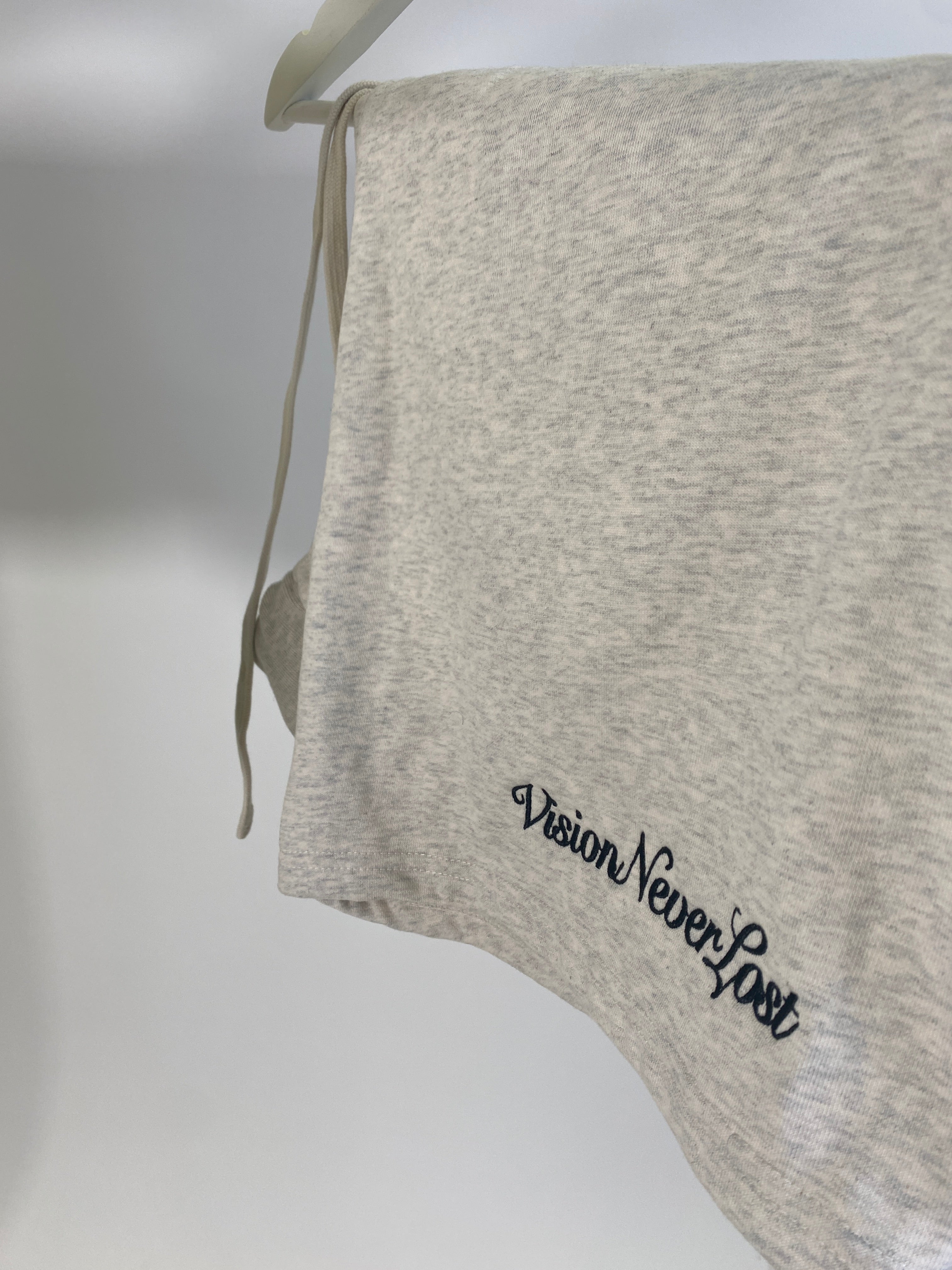 REPRESENT THE VISION SHORTS [OAT GREY]