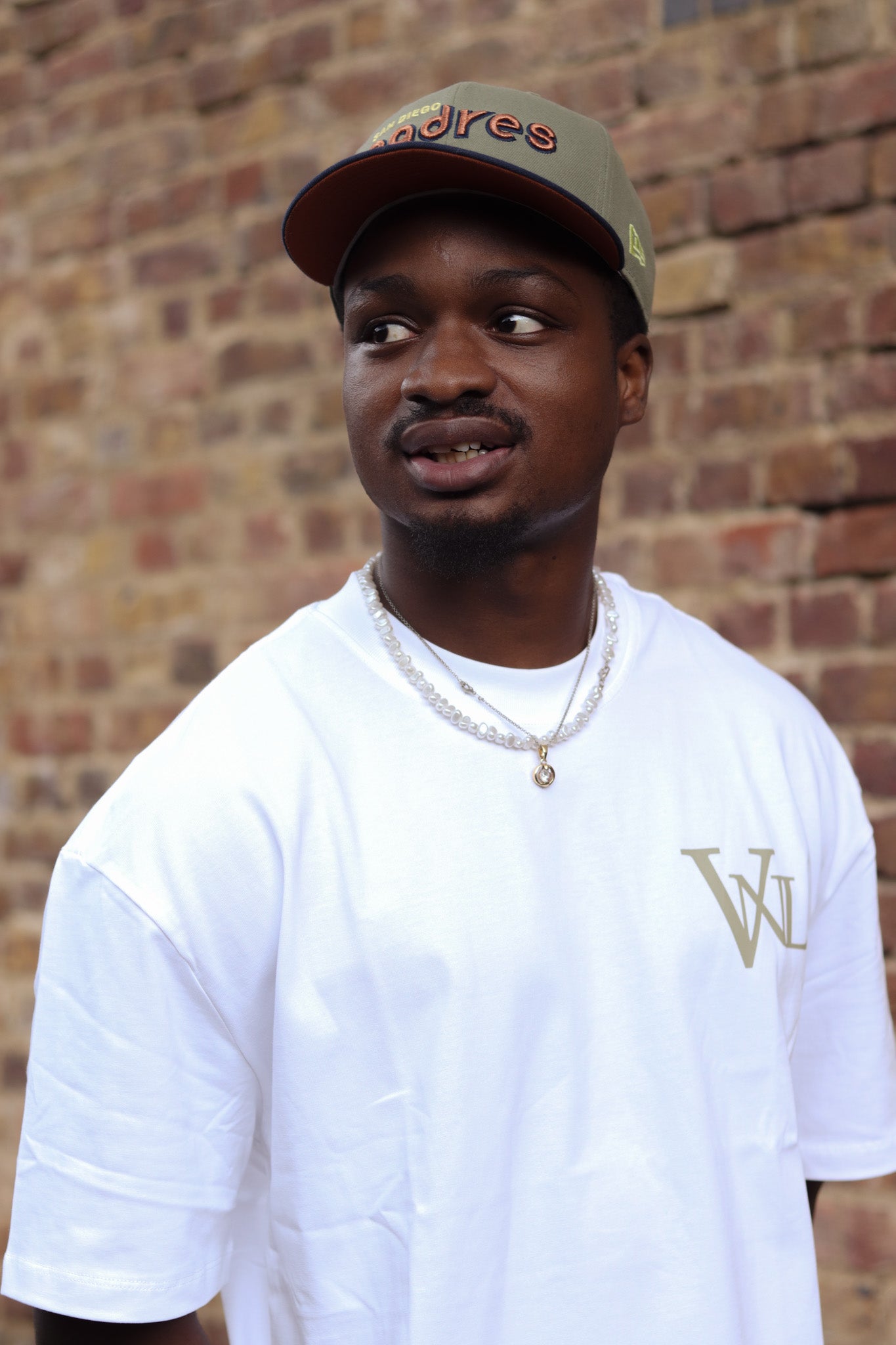 REPRESENT THE VISION T-SHIRT [WHITE/KHAKI]